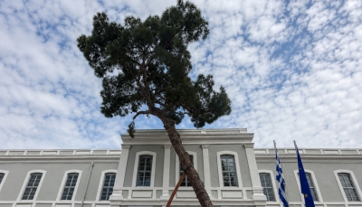 &Mu;&omicron;&upsilon;&sigma;&epsilon;ί&omicron; &Theta;&epsilon;&sigma;&sigma;&alpha;&lambda;&omicron;&nu;&iota;&kappa;έ&omega;&nu; &Mu;&eta;&tau;&rho;ό&pi;&omicron;&lambda;&iota;&sigmaf;